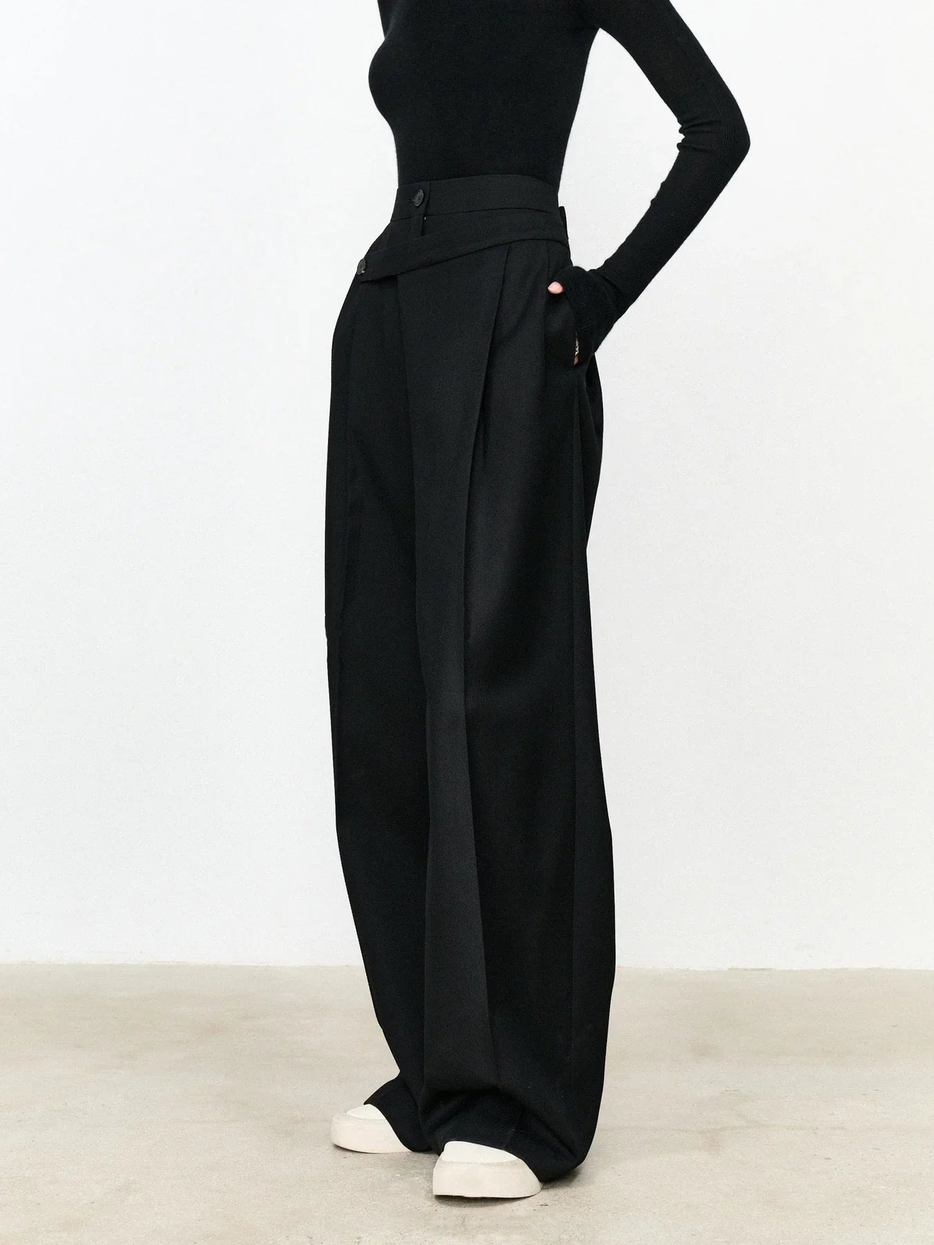 Verónica® | Asymmetric Layer Button Straight Leg Dress Pants