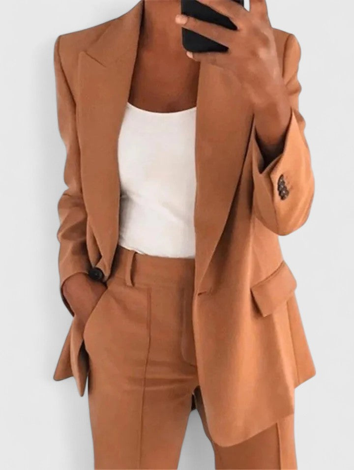 Emberlee | Elegant Suit