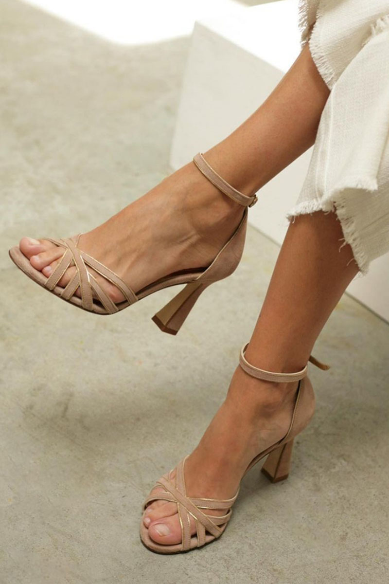 Elviera Heels
